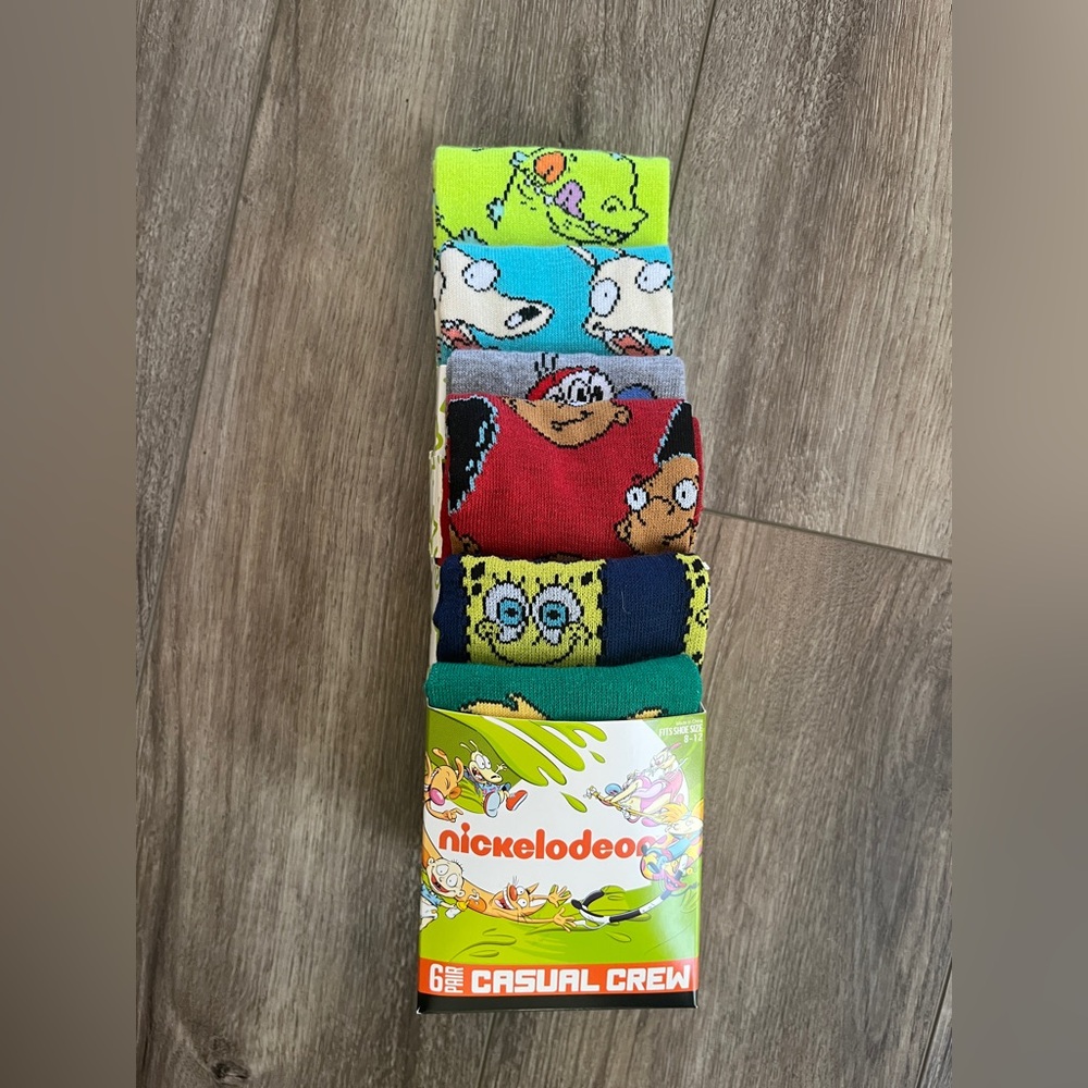 NWT Nickelodeon Character Socks in Green, Blue, Red, and Gray